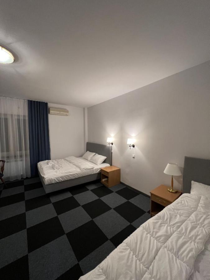 Lezzet Goscinny & Turkishrestaurant Bed and breakfast Varsovia