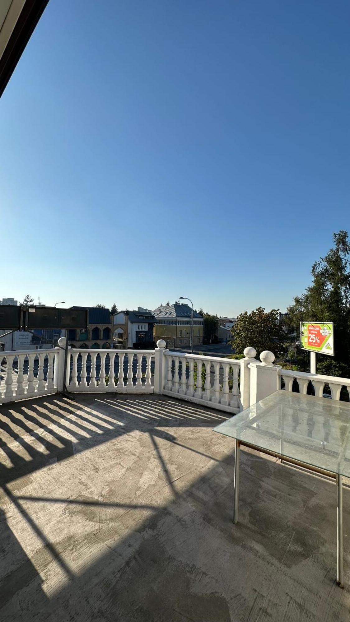 Lezzet Hotel&turkish Restaurant * Warschau
