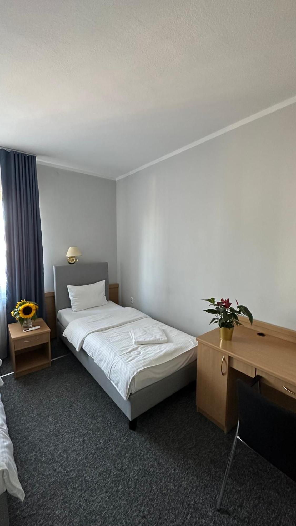 Lezzet Goscinny & Turkishrestaurant Bed and breakfast Varsovia